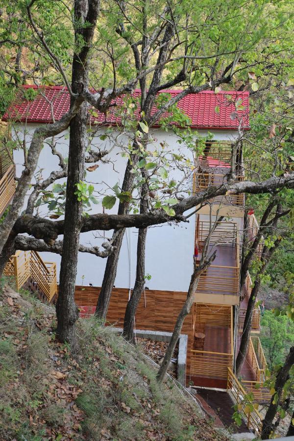 Suryoday Resort Lansdowne Exterior foto